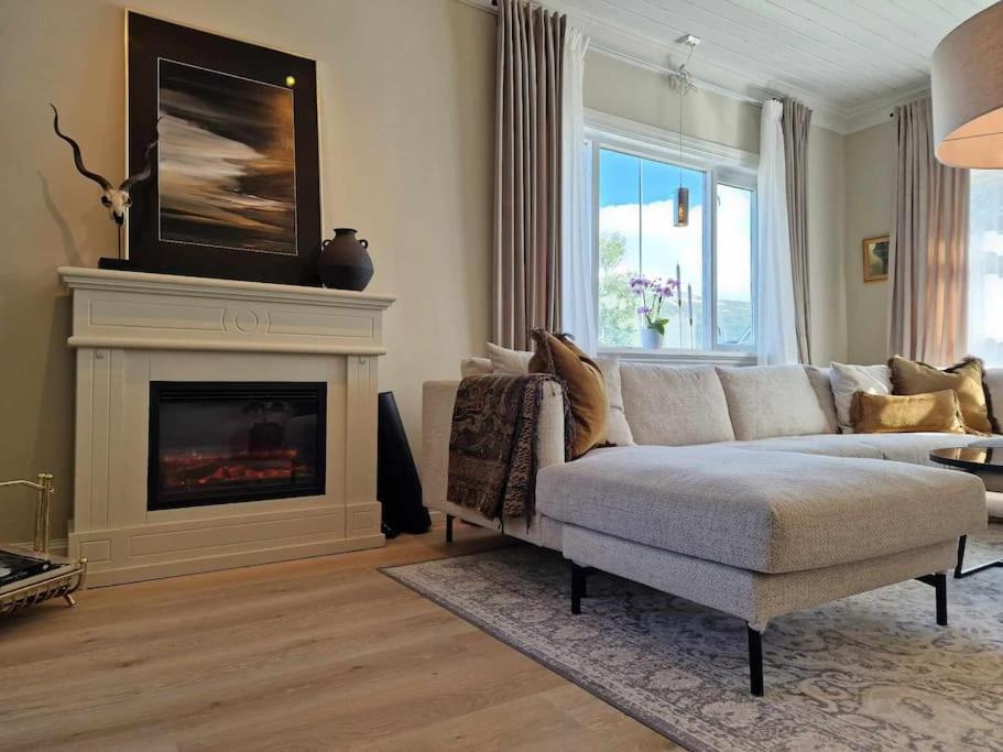 Villa Close To The City Centre Тромсьо Екстериор снимка